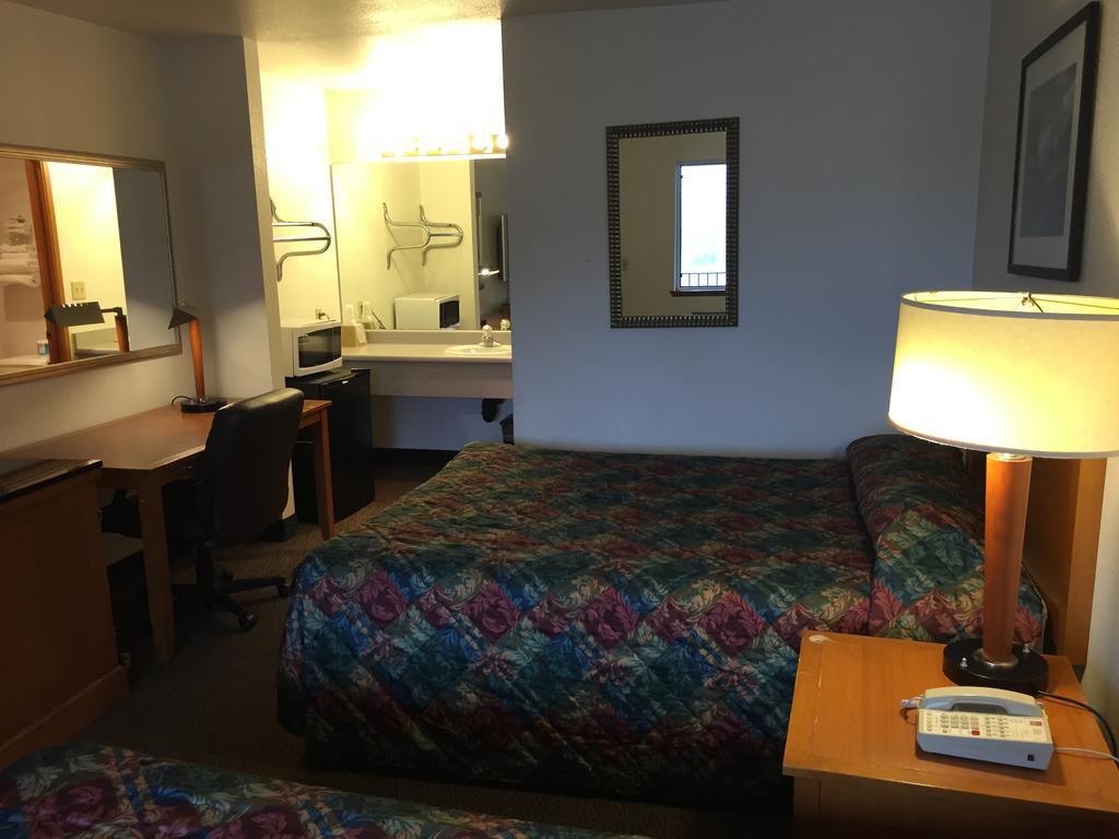 Motel Sunshine *